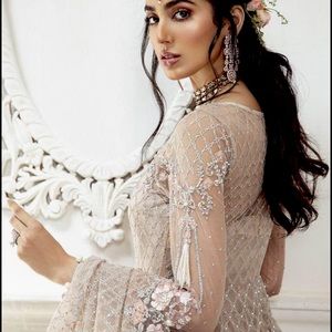 Brand new Bridal dress US size small. Missed the return window. Serious inquirie